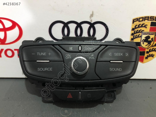 FORD TRANSİT RADİO TEYP PANELİ