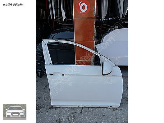 PASSAT SAĞ ÖN KAPI
