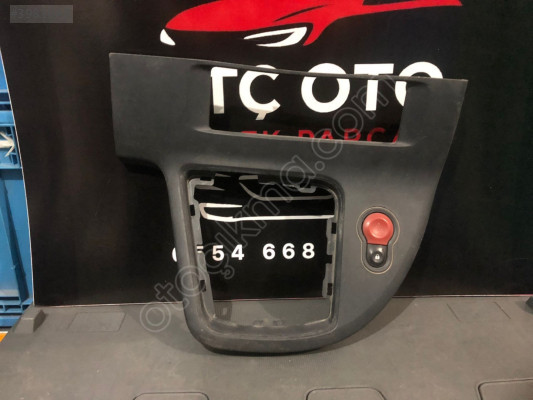 RENAULT KANGOO 3 VİTES ÇERÇEVESİ FLAŞÖR DÜĞMESİ ORJİNAL
