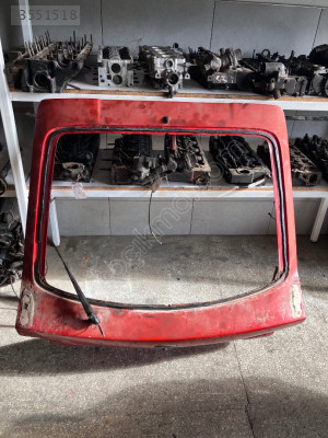 Ford Escort bagaj kapağı