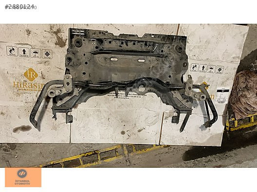 RENAULT MEGANE 4 ORJINAL ÇIKMA TRAVERS 