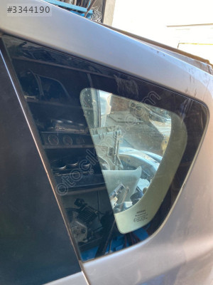 Nissan Note Sol Arka Kelebek Camı 2005-2012 Model Arası