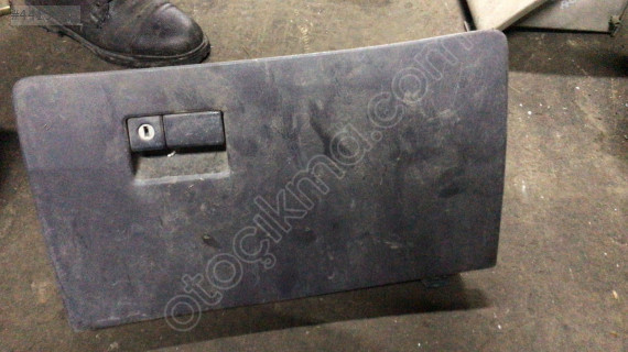 Toyota carina torpido kapağı