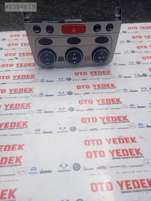 Alfa Romeo 147 kontrol paneli