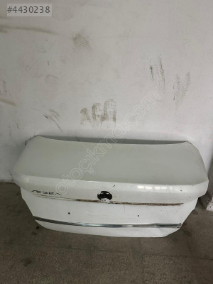 EGEA BAGAJ KAPAĞI ORJİNAL ÇIKMA