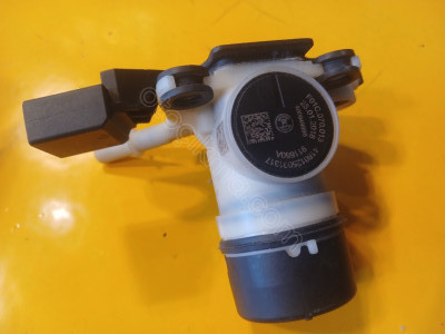 Mercedes Orijinal Adblue Pompası Dizel Emisyon F01C070013 .Çıkma.