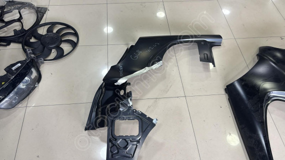 MERCEDES GLB W247 SAĞ ARKA ÇAMURLUK
