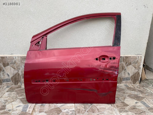 Clio 3 sol ön kapı