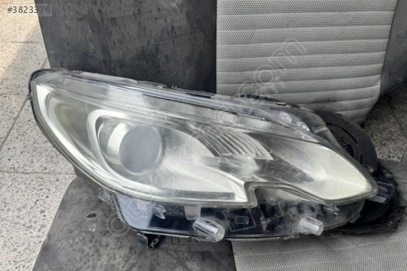 PEUGEOT 2008 SAĞ FAR ORJİNAL EYÜPCAN OTO'DA