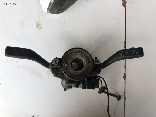 ÇIKMA VOLKSWAGEN CADDY SİNYAL KOLU