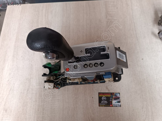 Nissan Primera P12 Orjinal Otomatik Vites Kol Mekanizması