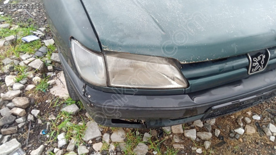 Pejo 306 sağ far sinyal yedek parça