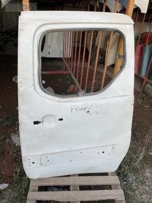 PEUGEOT PARTNER TEPEE SOL ARKA KAPI