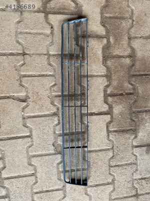 Ford Fusion 02-06 Ön Tampon Orta Izgarası Orijinal Çıkma