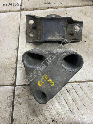 CLİO 3 MOTOR KULAKLARI ORJİNAL ÇIKMA