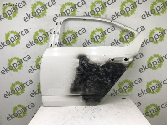 SKODA OCTAVİA 2013 2019 ÇIKMA  SOL ARKA KAPI 5E5833051