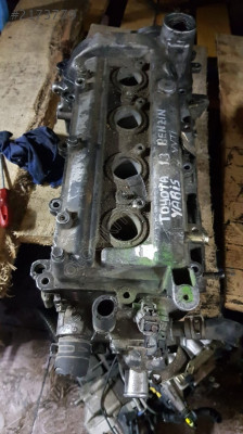 Toyota Yaris 1.3 Benzinli VVTİ Motor Silindir Kapağı çıkma