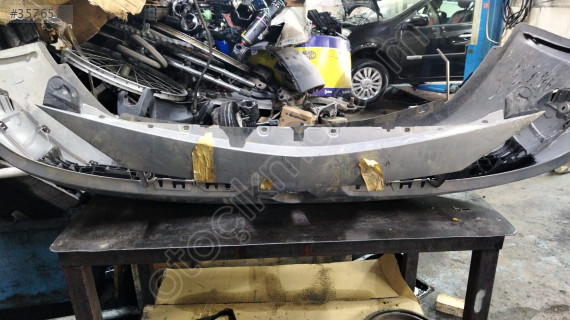 Renault Megane 2 Modeli İçin Çıkma Ön Tampon