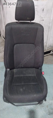 TOYOTA HİLUX 2023 ÇIKMA ORİJİNAL SAĞ ÖN KOLTUK