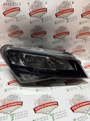 SKODA SUPERB SAĞ ÖN FAR 1EJ01193902 ORİJİNAL SÖKME