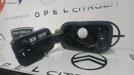 CİTROEN C4 X DEPO KAPAK İÇ 9841188780 9841187980