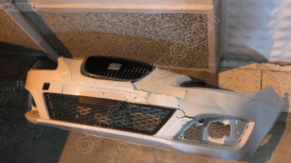 SEAT LEON ORJİNAL ÇIKMA ÖN TAMPON