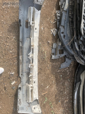 Peugeot 306 arka tampon darbe emici