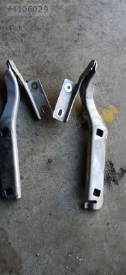 Peugeot partner tepe çıkma kaput menteşesi