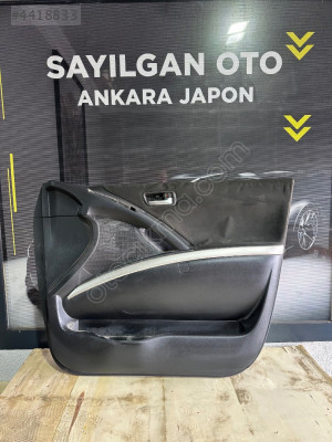 Toyota Verso sağ ön kapı döşemesi