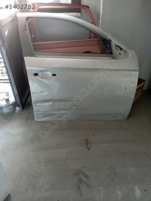 2019 model 301 sag on kapı
