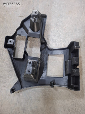 Megan 4 arka tampon braket sağ 850468721R