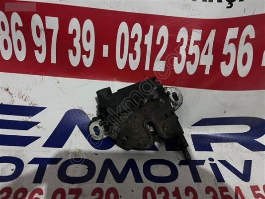 Ford Focus 1 kaput kilidi