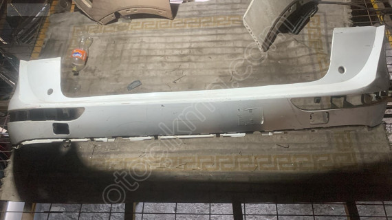 Audi Q5 arka tampon çıkma