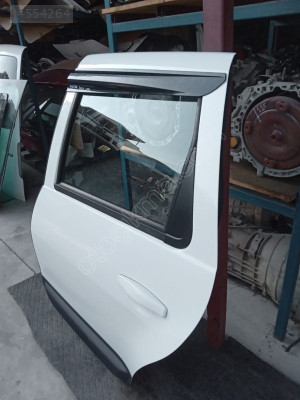 dacia duster 2017 çıkma orjinal sol arka kapı (son fiyat)