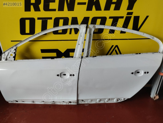 RENAULT FLUENCE SOL ÖN ARKA KAPI BEYAZ ORJ ÇIKMA RENKAY KOCAELİ