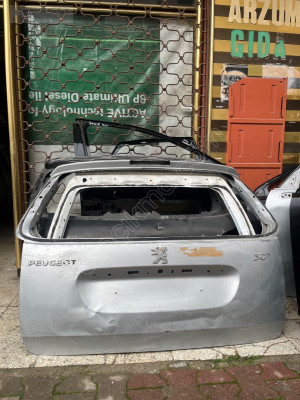 Peugeot 307 Station Wagon Bagaj Kapağı Orijinal