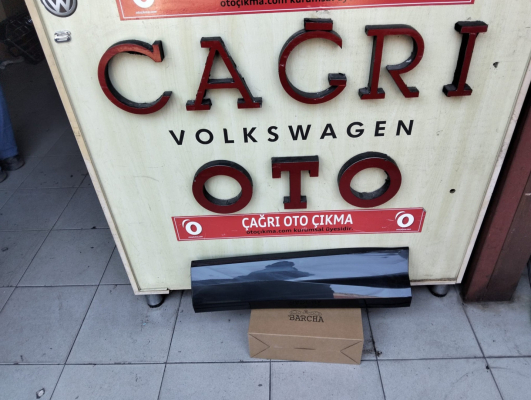 AUDİ Q3 SOL ARKA KAPI PAKOSU ÇIKMA ORJ 2019-2023 83A853969A