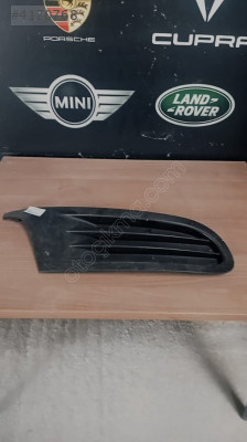 5K0853666A VW GOLF 6 SAĞ SİS ÇERÇEVESİ
