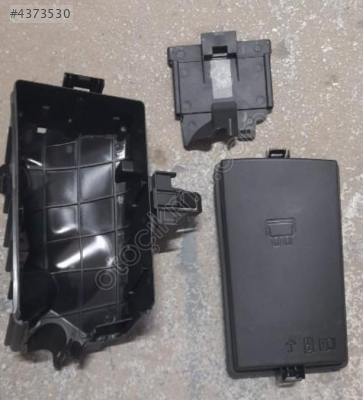 VOLKSWAGEN GOLF 2013 2017 SİGORTA KUTUSU SET 5Q0937132