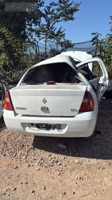 Clio 2 arka panel