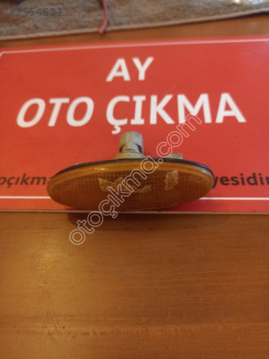 Mazda 626 balon kasa çamurluk sinyal lambasi