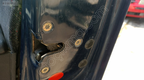 citron xsara sağ ön kapı kilidi