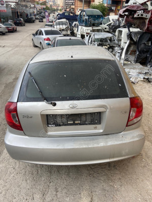 2004 KİA RİO BAGAJ KAPAGI