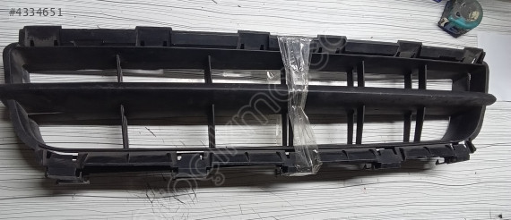 RENAULT CLİO SYMBOL 05-08 ORTA IZGARA 8200445992