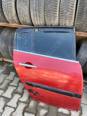 Renault megan 2 HB sağ arka kapı dolu