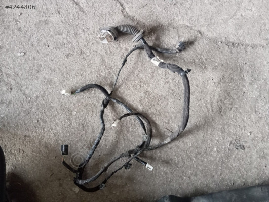 Hyundai Accent Era sol ön kapı tesisatı 91600-0N100