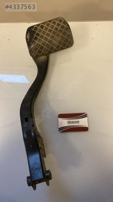 8D1723140B volkswagen passat B5 audi A4 otomatik fren pedalı