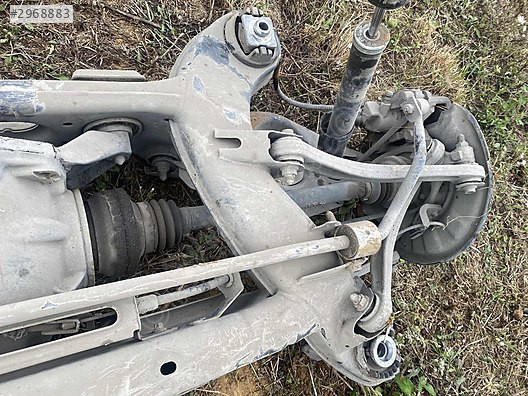 MERCEDES W207 ORJ. ARKA AKS SAĞ-SOL ORJİNAL SIFIR AYARINDA