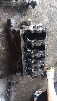 Ford escort 1.6 Cl karbüratörlü boş blok yedek parça