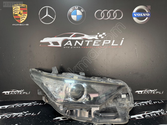 TOYOTA AURİS SAĞ ÖN FAR ÇIKMA ORİJİNAL